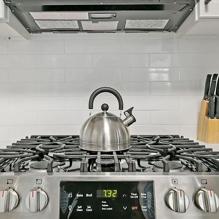 2Br Comfy And Stylish Apt In West Town - Erie 1R ชิคาโก ภายนอก รูปภาพ